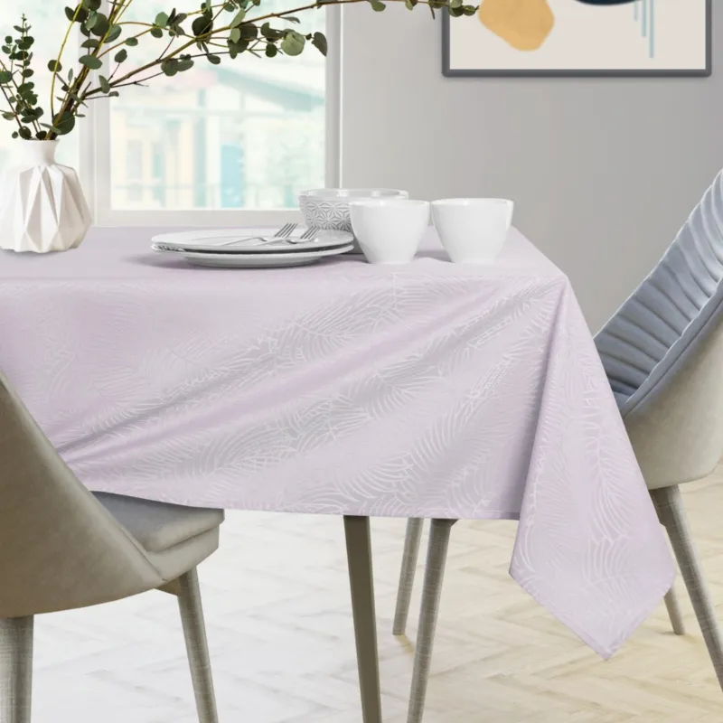 Szybka dostawa AmeliaHome - Obrus plamoodporny Liliowy GAIA - 110x180 cm