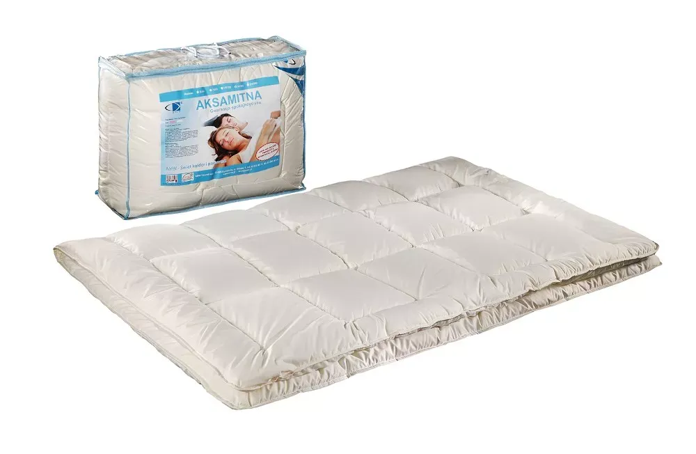 Kołdra antyalergiczna 140x200 Aksamitna Duo 1,20 kg ekri 100% microfibra AMW Ostatnia szansa